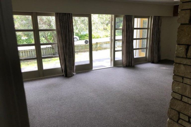 Photo of property in 2 Stanford Crescent, Whataupoko, Gisborne, 4010