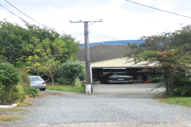 Photo of property in 25 Totara Park Road, Clouston Park, Upper Hutt, 5018