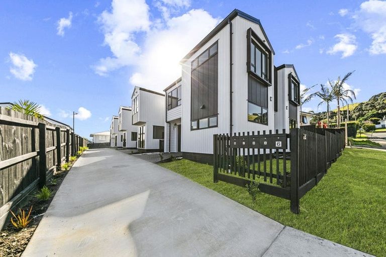 Photo of property in 6c Pikitea Road, Mangere Bridge, Auckland, 2022