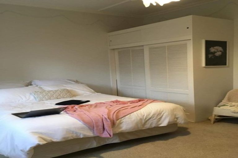 Photo of property in 73 Penrose Street, Woburn, Lower Hutt, 5010