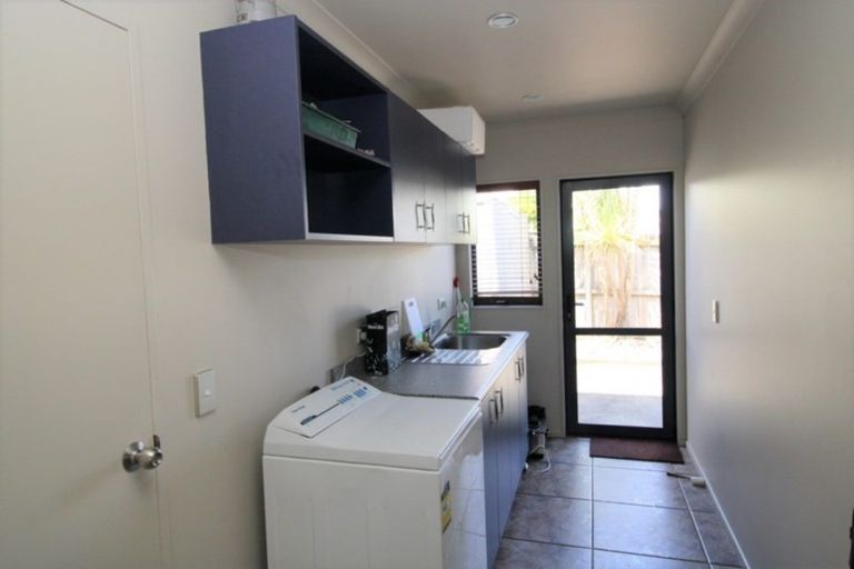 Photo of property in 134 Puka Crescent, Matarangi, Whitianga, 3592