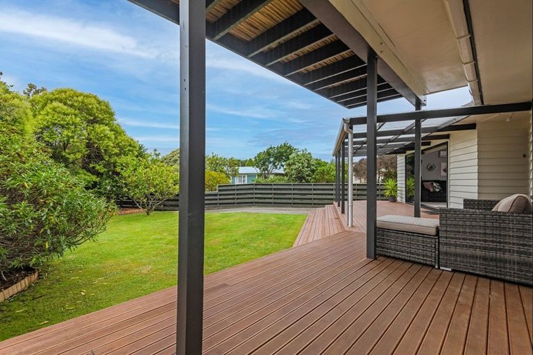 Photo of property in 8 Cohen Place, Milson, Palmerston North, 4414