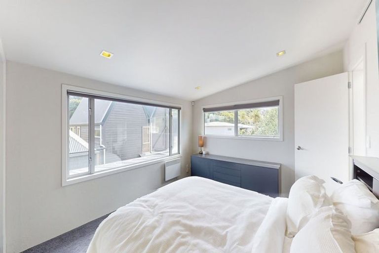 Photo of property in 94b Khandallah Road, Khandallah, Wellington, 6035