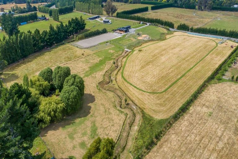 Photo of property in 265 Loburn Whiterock Road, Loburn, Rangiora, 7472