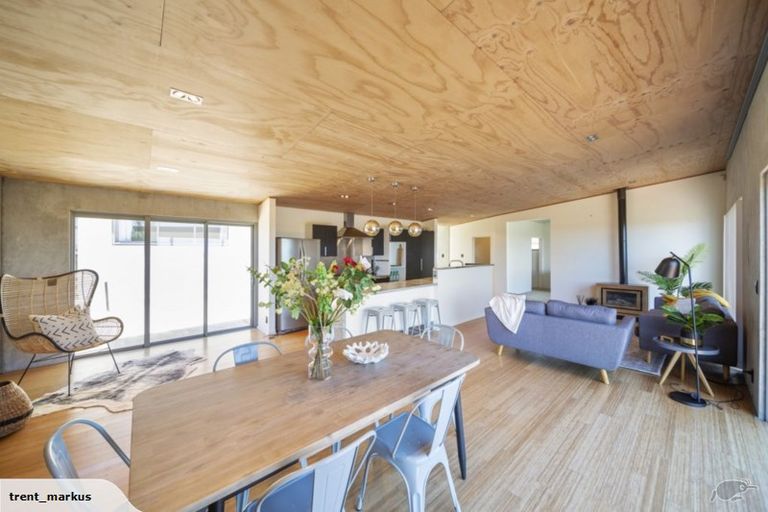 Photo of property in 5 Impact Avenue, Bell Block, New Plymouth, 4312