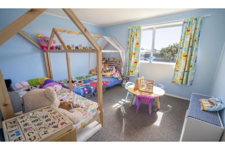 Photo of property in 54 Paisley Street, Kew, Invercargill, 9812