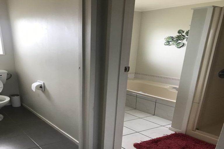 Photo of property in 87 Benmore Avenue, Cloverlea, Palmerston North, 4412