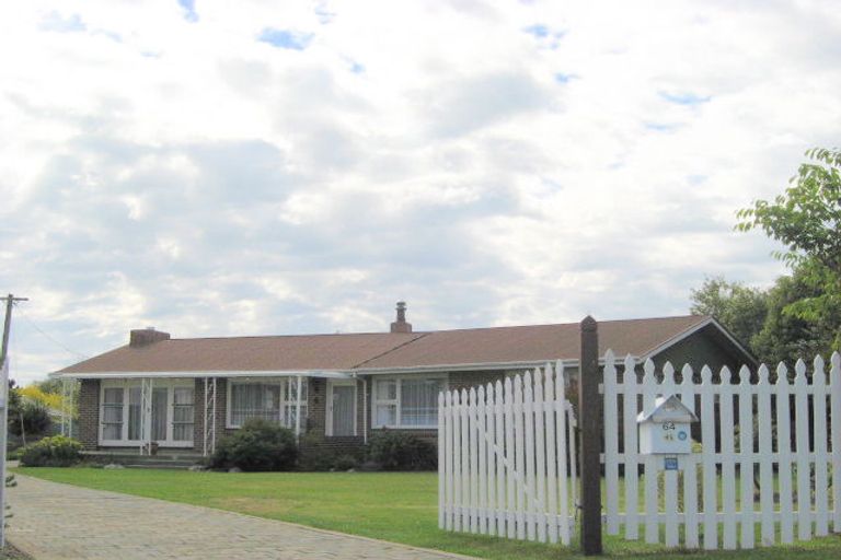 Photo of property in 64 Main North Road, Woodend, 7610