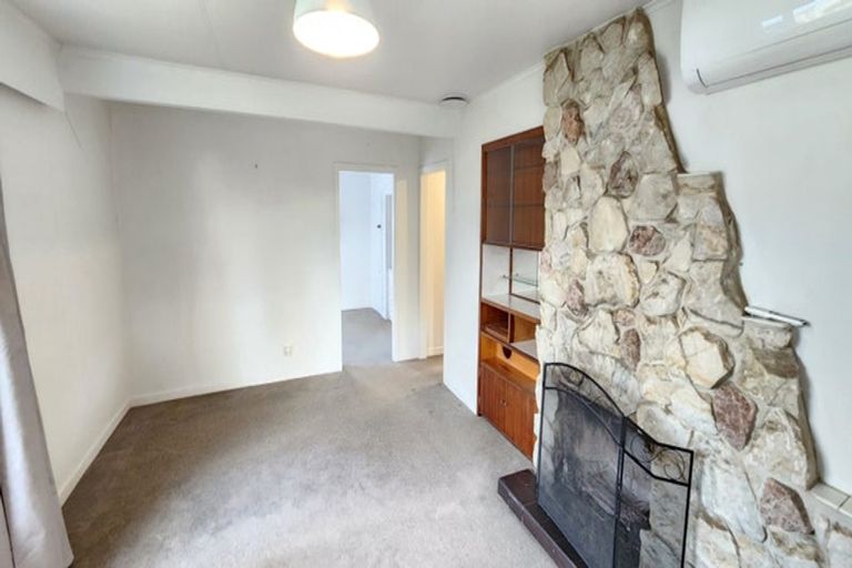 Photo of property in 32 Davies Road, Hurdon, New Plymouth, 4310
