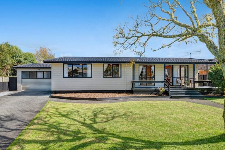 Photo of property in 57 Maygrove Drive, Orewa, 0931