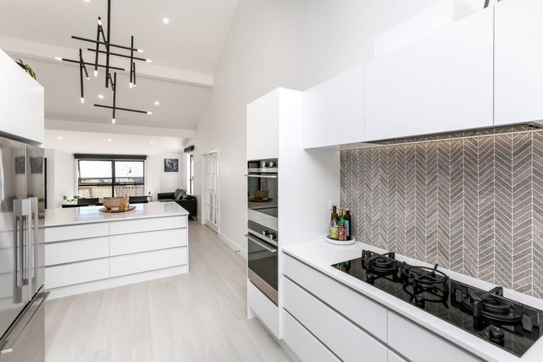 Photo of property in 105 Parklands Avenue, Bell Block, New Plymouth, 4312