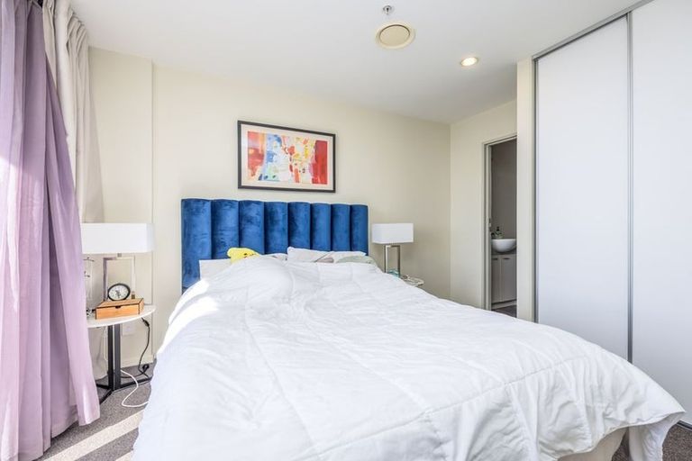 Photo of property in Proximity Apartments, 905/17 Osterley Way, Manukau, Auckland, 2104