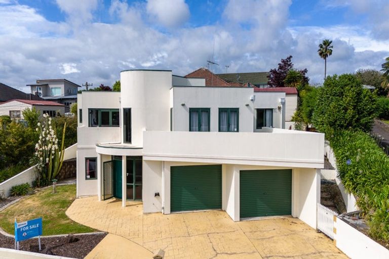 Photo of property in 45 Carey Street, Maeroa, Hamilton, 3200