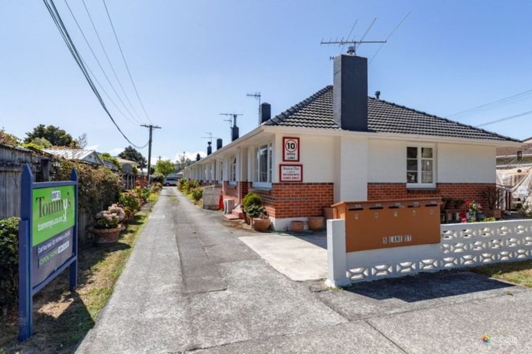 Photo of property in 5 Lane Street, Wallaceville, Upper Hutt, 5018