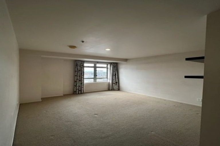 Photo of property in Highgate Towers, 9c/8 Howe Street, Freemans Bay, Auckland, 1011