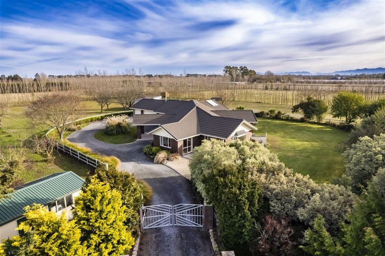 Photo of property in 1468 Tram Road, Swannanoa, Rangiora, 7475