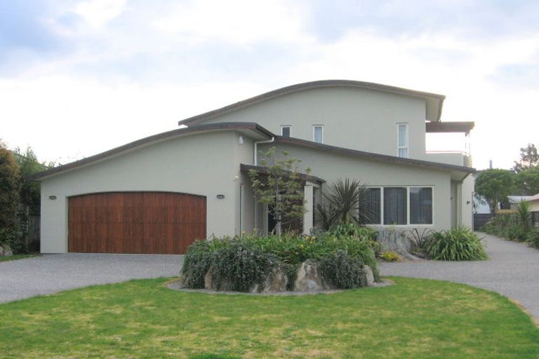 Photo of property in 411 Given Avenue, Whangamata, 3620
