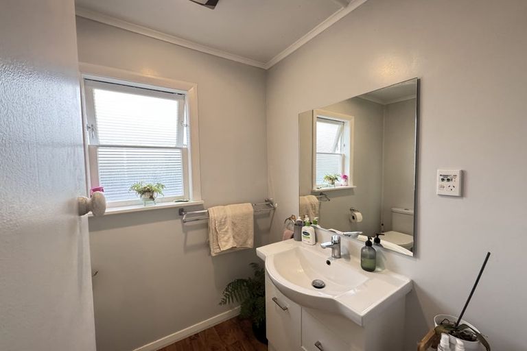 Photo of property in 102 Derby Street, Feilding, 4702