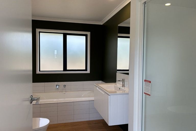 Photo of property in 48a Egmont Street, Hawera, 4610