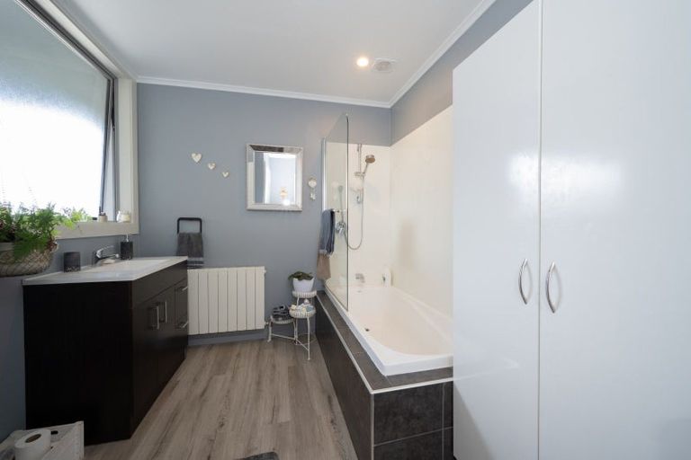 Photo of property in 56 Stuart Road, Ranfurly, 9332