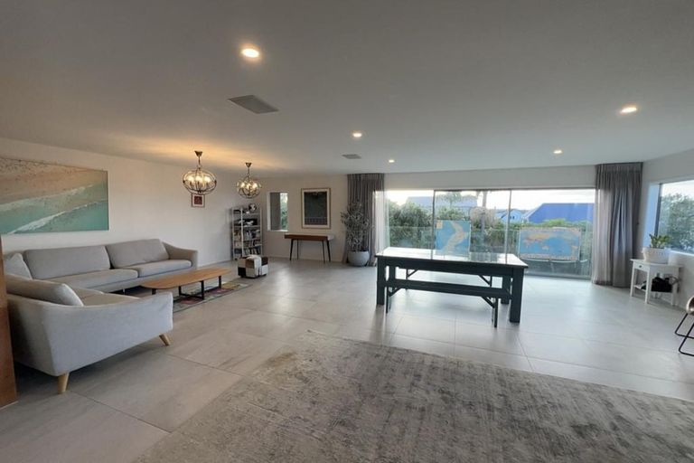 Photo of property in 8a Ewen Street, Takapuna, Auckland, 0622