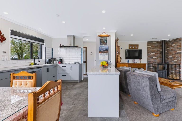 Photo of property in 15 Olivia Street, Stratford, 4332
