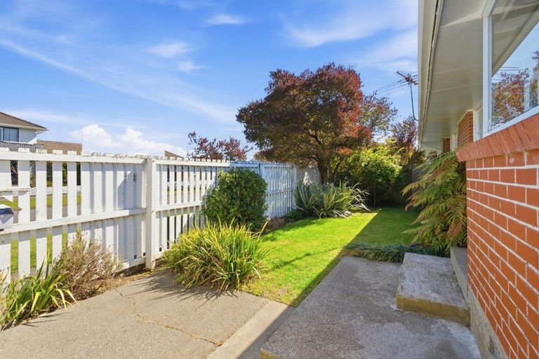 Photo of property in 2 Arlington Street, Burnside, Christchurch, 8053