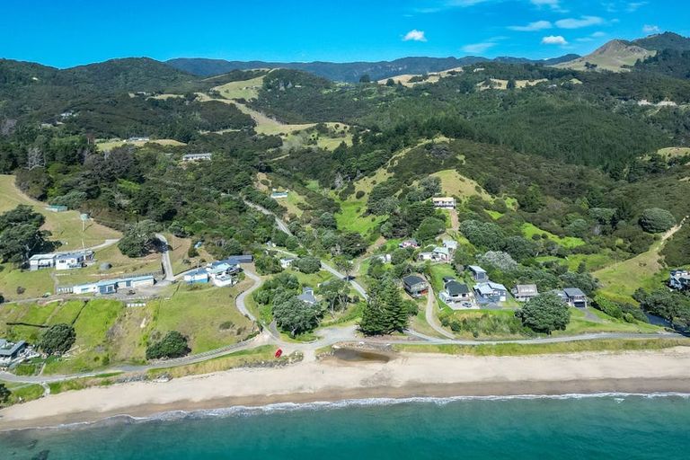 Photo of property in 14 Woods Road South, Colville, Coromandel, 3584