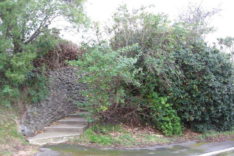 Photo of property in 12 Clifford Street, Dalmore, Dunedin, 9010