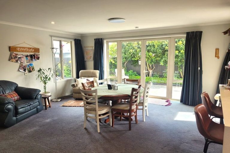 Photo of property in 8 Hewlings Place, Temuka, 7920