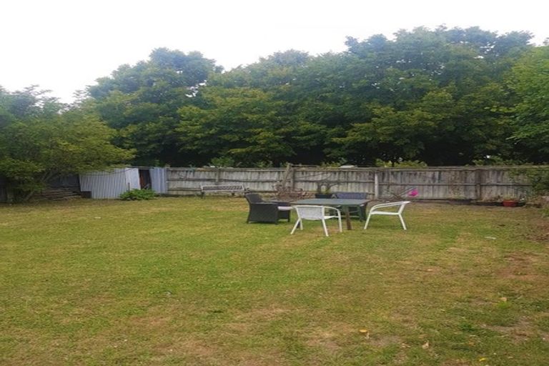 Photo of property in 1/224 Main North Road, Redwood, Christchurch, 8051