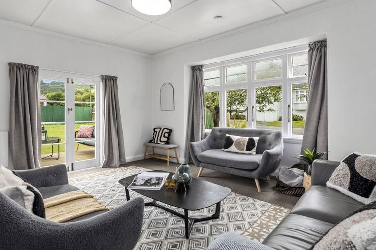 Photo of property in 71 Emano Street, Toi Toi, Nelson, 7010