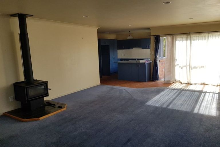 Photo of property in 8 Tiel Lane, Papakura, 2110