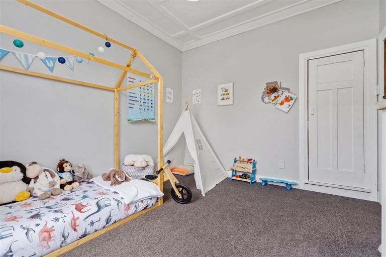 Photo of property in 3 Moore Street, Leamington, Cambridge, 3432