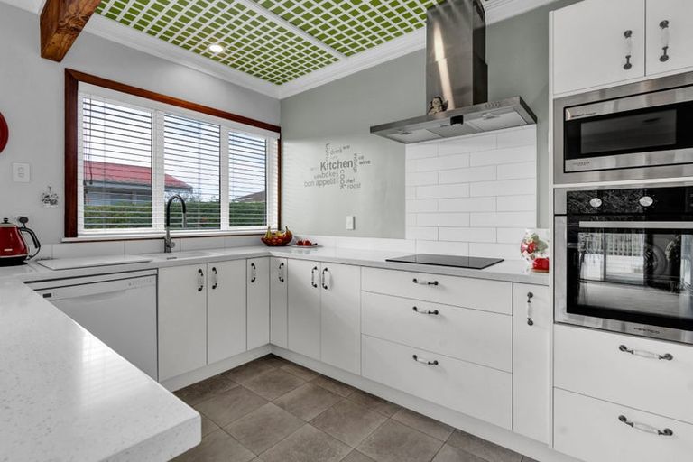 Photo of property in 12 Solway Terrace, Bell Block, New Plymouth, 4312