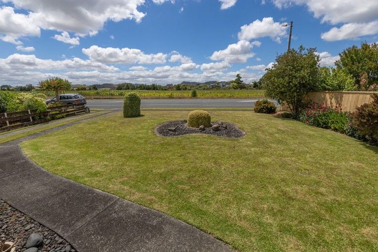 Photo of property in 42 Great South Road, Huntly, 3700