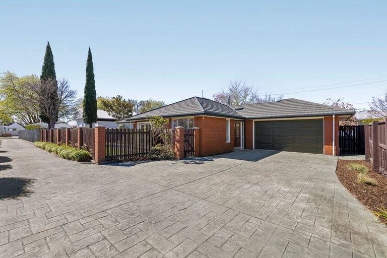 Photo of property in 130a Fisher Avenue, Beckenham, Christchurch, 8023