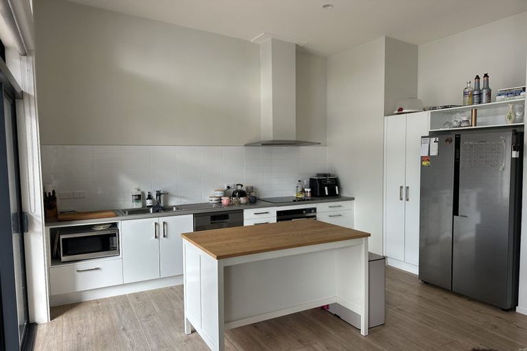 Photo of property in 7 Nohanga Lane, Hobsonville, Auckland, 0616