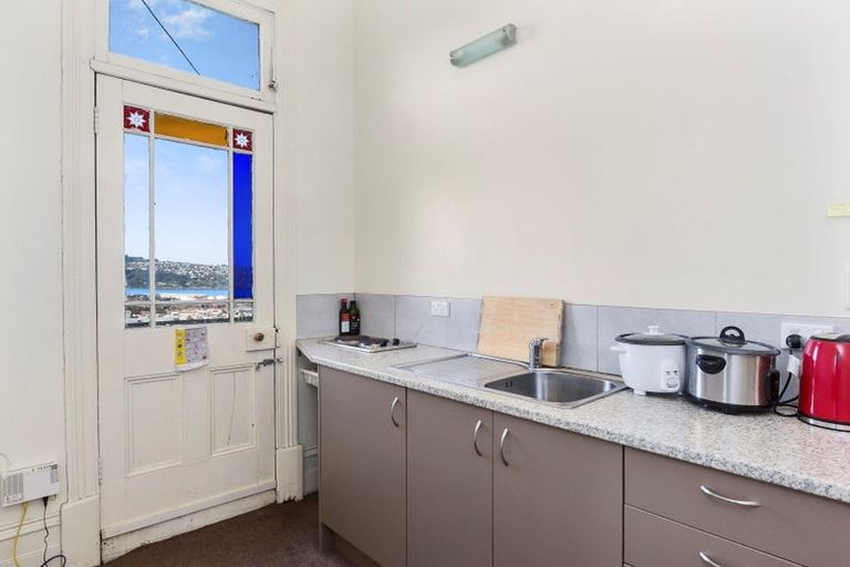 Photo of property in 4 Kyber Pass, North Dunedin, Dunedin, 9016