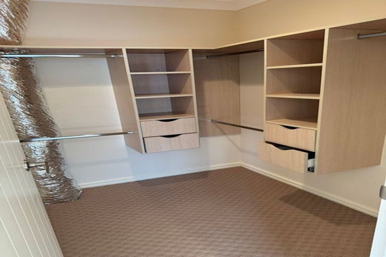 Photo of property in 3 Askerne Drive, Flat Bush, Auckland, 2016