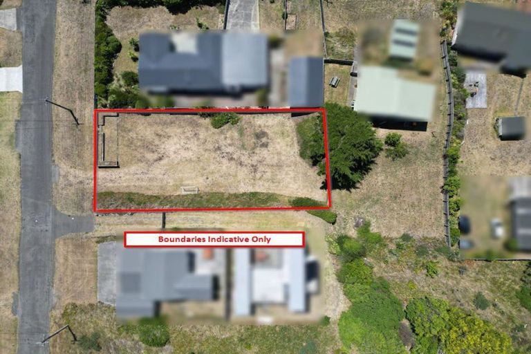 Photo of property in 33 Marine Parade South, Foxton Beach, Foxton, 4815