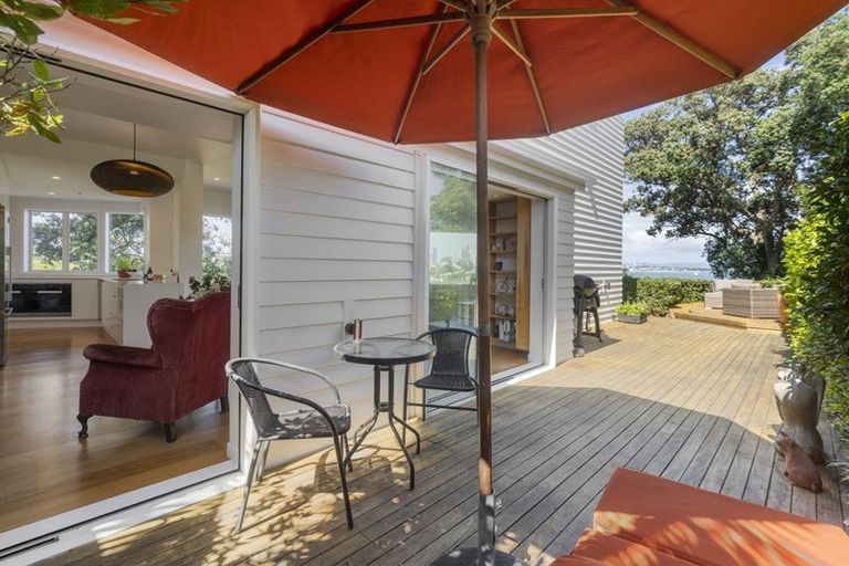 Photo of property in 83 Ngataringa Road, Devonport, Auckland, 0624