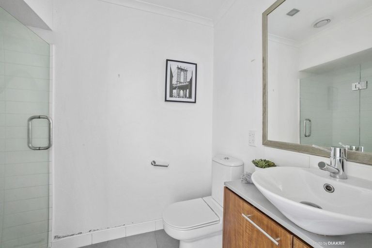 Photo of property in Augusta Apartments, 5/254 Willis Street, Te Aro, Wellington, 6011