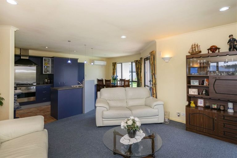 Photo of property in 22 Hope Drive, Witherlea, Blenheim, 7201