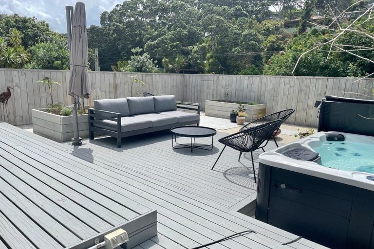 Photo of property in 419 Motutara Road, Muriwai, Waimauku, 0881