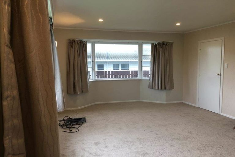 Photo of property in 127 Major Drive, Kelson, Lower Hutt, 5010