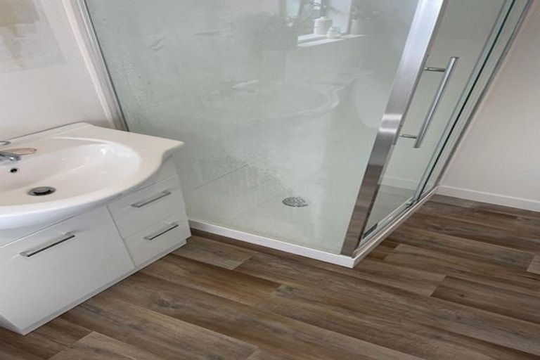 Photo of property in 37 Kerrs Road, Wiri, Auckland, 2104