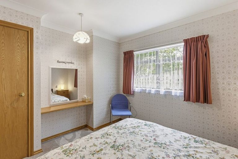 Photo of property in 51 Kotare Street, Waikanae, 5036