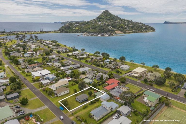 Photo of property in 27 Hornsea Road, Tairua, 3508