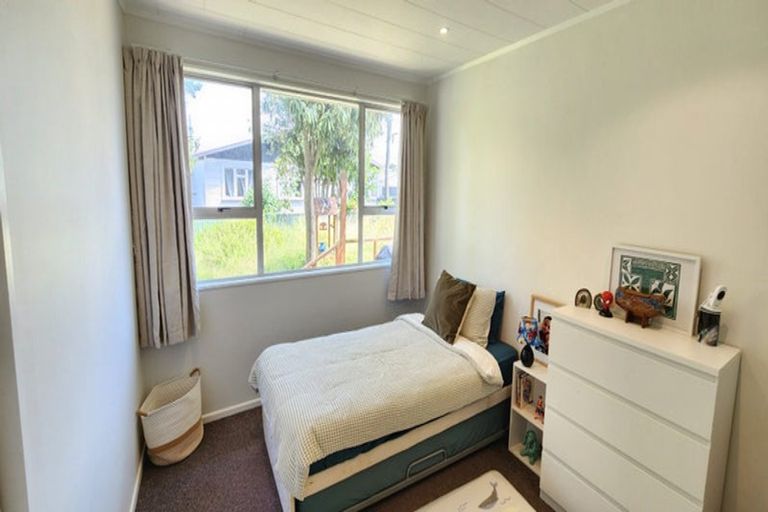 Photo of property in 10 Pitt Street, Normanby, Hawera, 4614